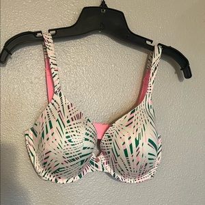 Victorias Secret Size 32DD lined perfect coverage